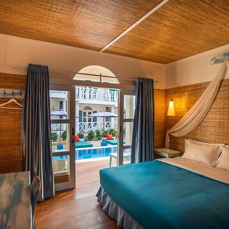 ซันโตรินี บีช รีสอร์ต Hotel กีลีตราวางัน ภายนอก รูปภาพ